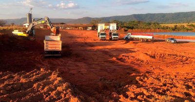 02 - ATERRO PARA SILO, FAZENDA GALERA - CONQUISTA DOESTE