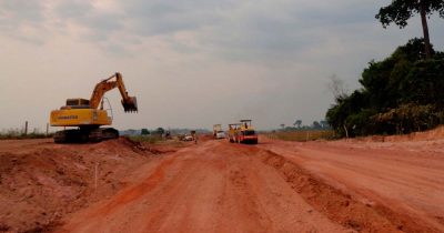 03 - IMPLANTAÇÃO E PAVIMENTAÇÃO DA RODOVIA MT-265 - TRECHO ENTR. BR-174 - COMUNIDADE SANTA RITA - EXTENSÃO DE 15 KM.