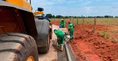 06 - PAVIMENTAÇÃO DE VIAS NO MUNICÍPIO CONQUISTA DOESTE